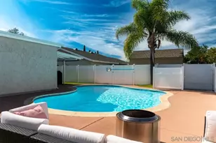 1217 Juliette Pl, Fallbrook, CA 92028 - Photo 25