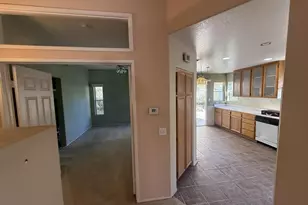 40581 Corte Albara, Murrieta, CA 92562 - Photo 7