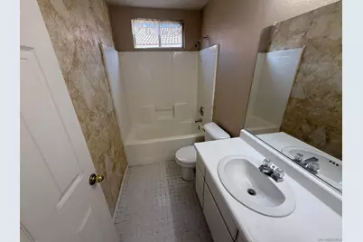  40581 Corte Albara, Murrieta, CA 92562 - Photo 19