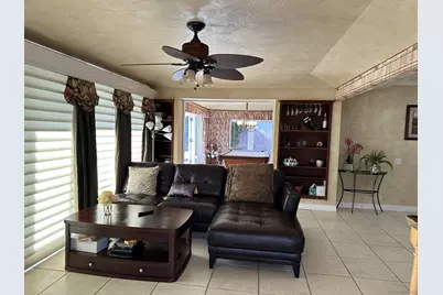  12421 Greens East Rd, San Diego, CA 92128 - Photo 17