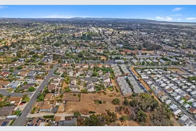  160 N Del Mar Ave, Chula Vista, CA 91910 - Photo 23