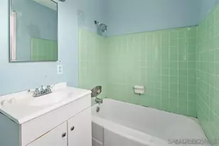 160 N Del Mar Ave, Chula Vista, CA 91910 - Photo 7