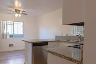 5513 Adobe Falls Rd, San Diego, CA 92120 - Photo 7