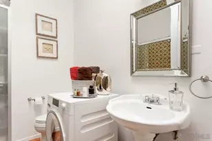 8328 Regents Rd, San Diego, CA 92122 - Photo 13