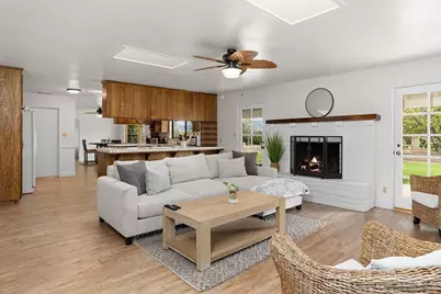  43860 Mandarin Drive, Hemet, CA 92544 - Photo 7