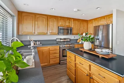  2622 Half Dome Pl, Carlsbad, CA 92010 - Photo 33