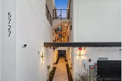  5727 Lauretta St, San Diego, CA 92110 - Photo 23