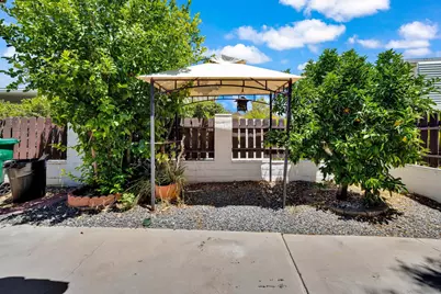  38020 Calle Confite, Murrieta, CA 92563 - Photo 35