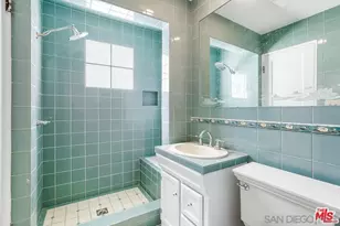 471-473 S S Bedford Dr, Beverly Hills, CA 90212 - Photo 21