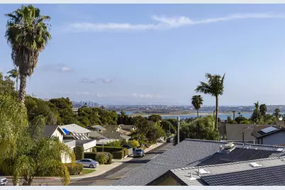  2283 Caminito Preciosa Sur, La Jolla, CA 92037 - Photo 51