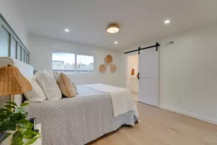 2927 Governor Dr, San Diego, CA 92122 - Photo 51