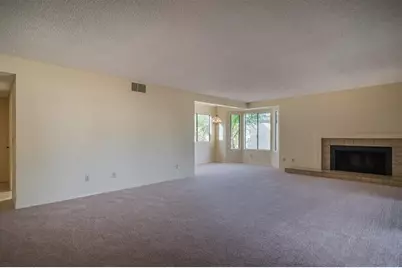 376 Center St #220, Chula Vista, CA 91910 - Photo 11