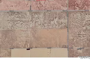 Vic Ave G4 E 84 St E, Lancaster, CA 93535 - Photo 1