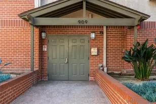 909 Sutter St, San Diego, CA 92103 - Photo 3