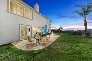 27869 Dogwood Glen, Escondido, CA 92026 - Photo 5