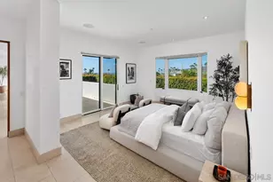 7970 Roseland Dr, La Jolla, CA 92037 - Photo 15