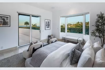  7970 Roseland Dr, La Jolla, CA 92037 - Photo 21