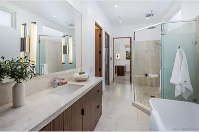  7970 Roseland Dr, La Jolla, CA 92037 - Photo 23