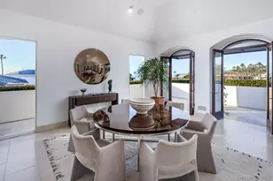 7970 Roseland Dr, La Jolla, CA 92037 - Photo 19