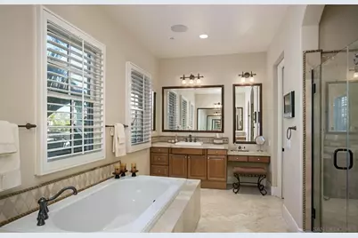  8181 Lamour Ln, San Diego, CA 92127 - Photo 11