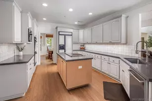 2035-41 Mango Glen, Vista, CA 92084 - Photo 11