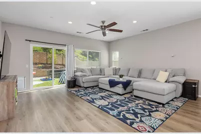  536 Ventasso Way, Fallbrook, CA 92028 - Photo 9