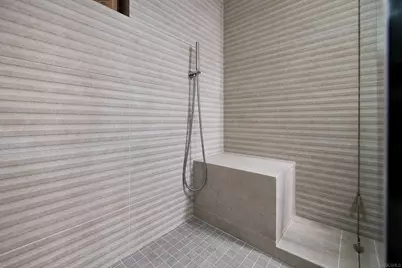  530 S Hewitt St #131, Los Angeles, CA 90013 - Photo 43