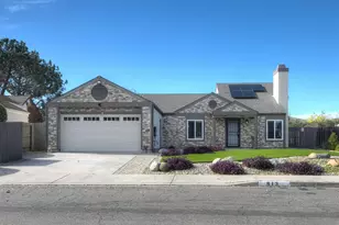 813 Sunningdale Dr, Oceanside, CA 92057 - Photo 3