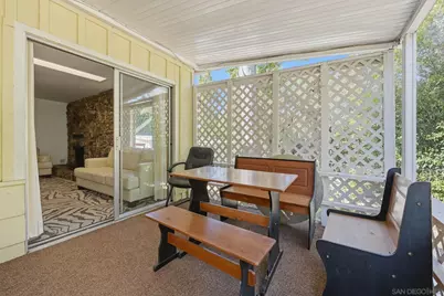  1521 Foothill Dr, Vista, CA 92084 - Photo 17