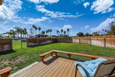  273 Stallion Dr, Oceanside, CA 92057 - Photo 9