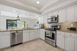 971 Santa Helena Park Ct, Solana Beach, CA 92075 - Photo 9