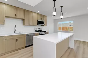 8375 Lake Ben Ave, San Diego, CA 92119 - Photo 9