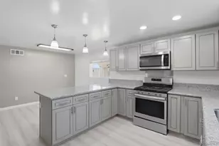 9676 Cypress Vale Dr, Lakeside, CA 92040 - Photo 11