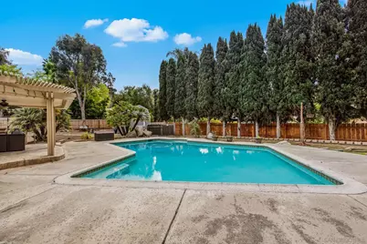  1673 Hidden Mesa Rd, El Cajon, CA 92019 - Photo 9