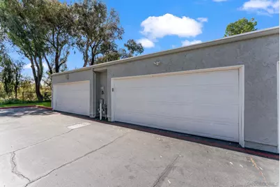  9401 Carlton Oaks Dr #E, Santee, CA 92071 - Photo 27