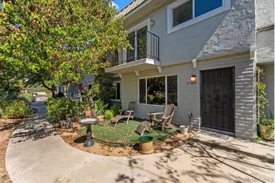  9401 Carlton Oaks Dr #E, Santee, CA 92071 - Photo 1