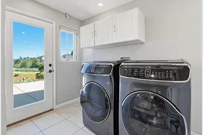  810 Anns Way, Vista, CA 92083 - Photo 29