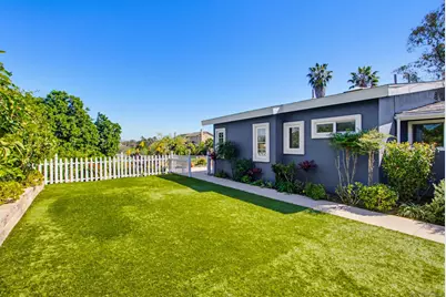  810 Anns Way, Vista, CA 92083 - Photo 37