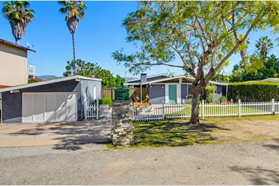  810 Anns Way, Vista, CA 92083 - Photo 41