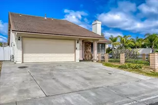 7486 Rock Canyon Dr, San Diego, CA 92126 - Photo 3