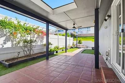  611 Via Santa Paulo, Vista, CA 92081 - Photo 27