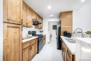 13009 Evening Creek Dr S, San Diego, CA 92128 - Photo 19