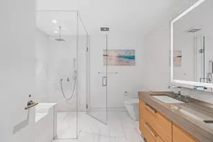 888 W E St, San Diego, CA 92101 - Photo 17