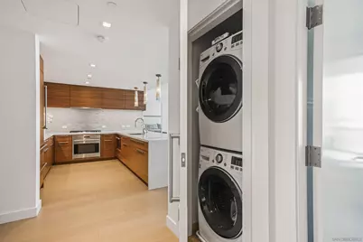  888 W E Street #2206, San Diego, CA 92101 - Photo 23