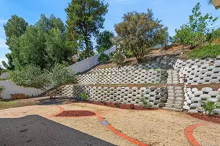 40595 Symeron Way, Murrieta, CA 92562 - Photo 19