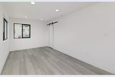  244 26th St, San Diego, CA 92102 - Photo 19