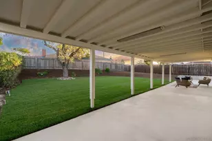 8011 Lake Adlon Dr, San Diego, CA 92119 - Photo 29