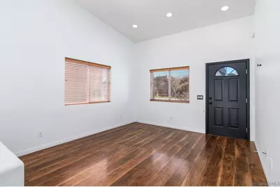  4150 Marine View Ave, San Diego, CA 92113 - Photo 9