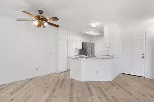 7087 Camino Degrazia, San Diego, CA 92111 - Photo 13