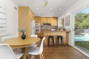 6075 Zenako Ct, San Diego, CA 92122 - Photo 7